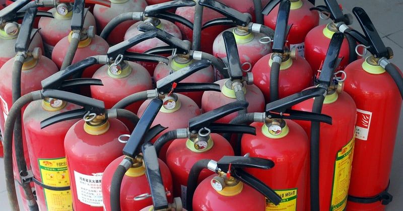 Sécurité incendie dans un camping : les règles essentielles à connaître